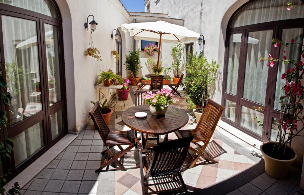 Palazzo Volta Boutique Luxury B&B Nardò Exterior foto
